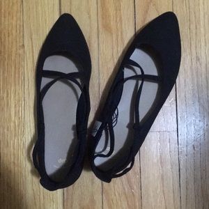 NWT Gap flats